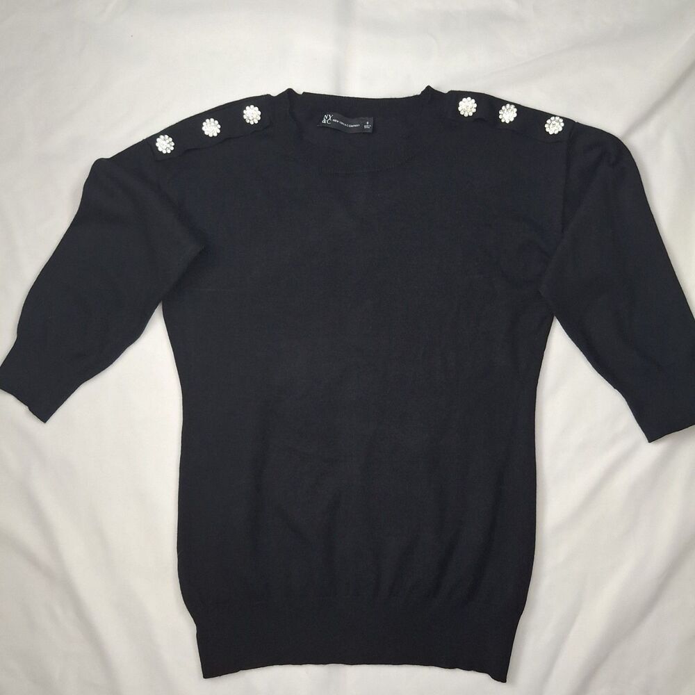 Womens Black pull over Sweater Rhinestone clusters 3/4 slvs light weight sz S